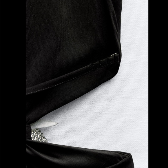 JEWEL BOW CUT OUT DRESS - Picture 11 of 11